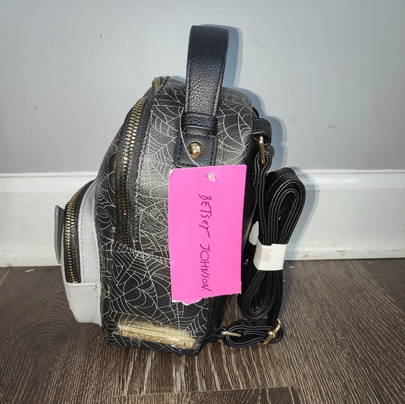 NWT Betsey Johnson Cat Vampire Spider Web Mini Backpack - Picture 7 of 16